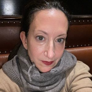 Meet your Posher, Nina